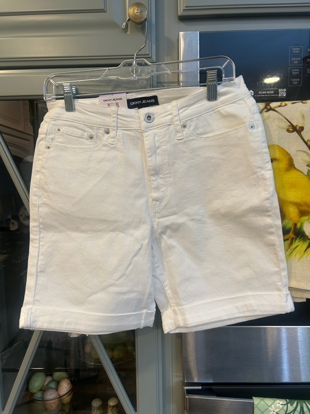 DKNY White Denim Cuffed Women's Shorts 4 NWT